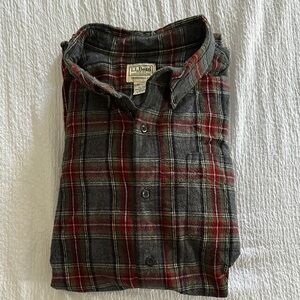 L.L. Bean Men's Classic Red and Black Plaid Shirt